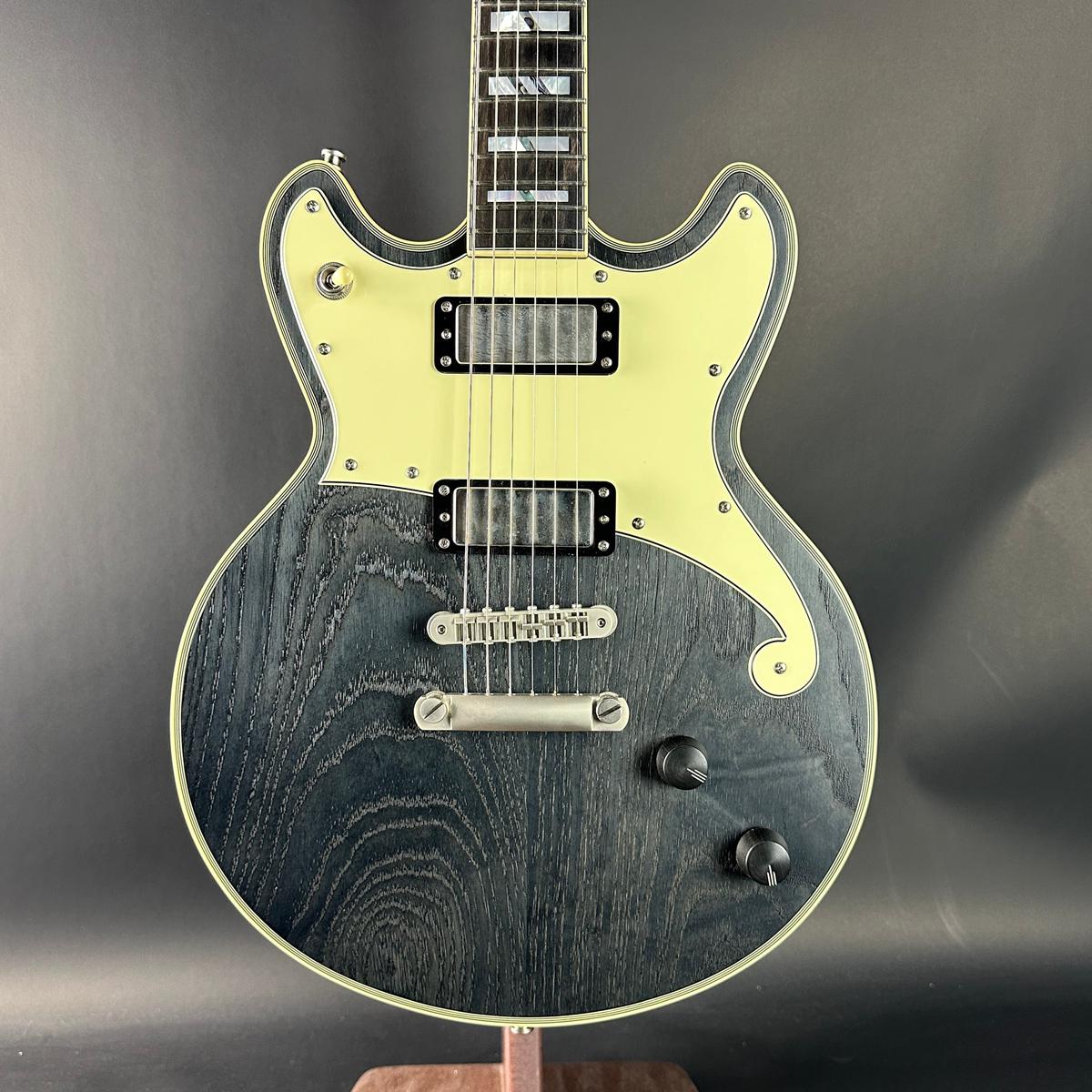 Used D'Angelico Deluxe Brighton Grey w/case TSU23596