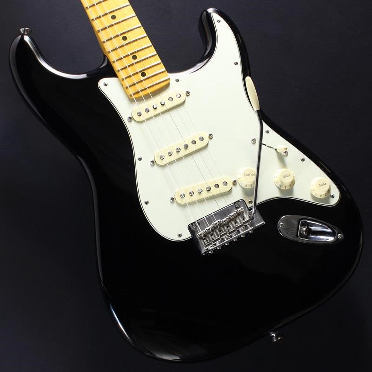 Fender USA USED American Professional II Stratocaster (Black/Maple)