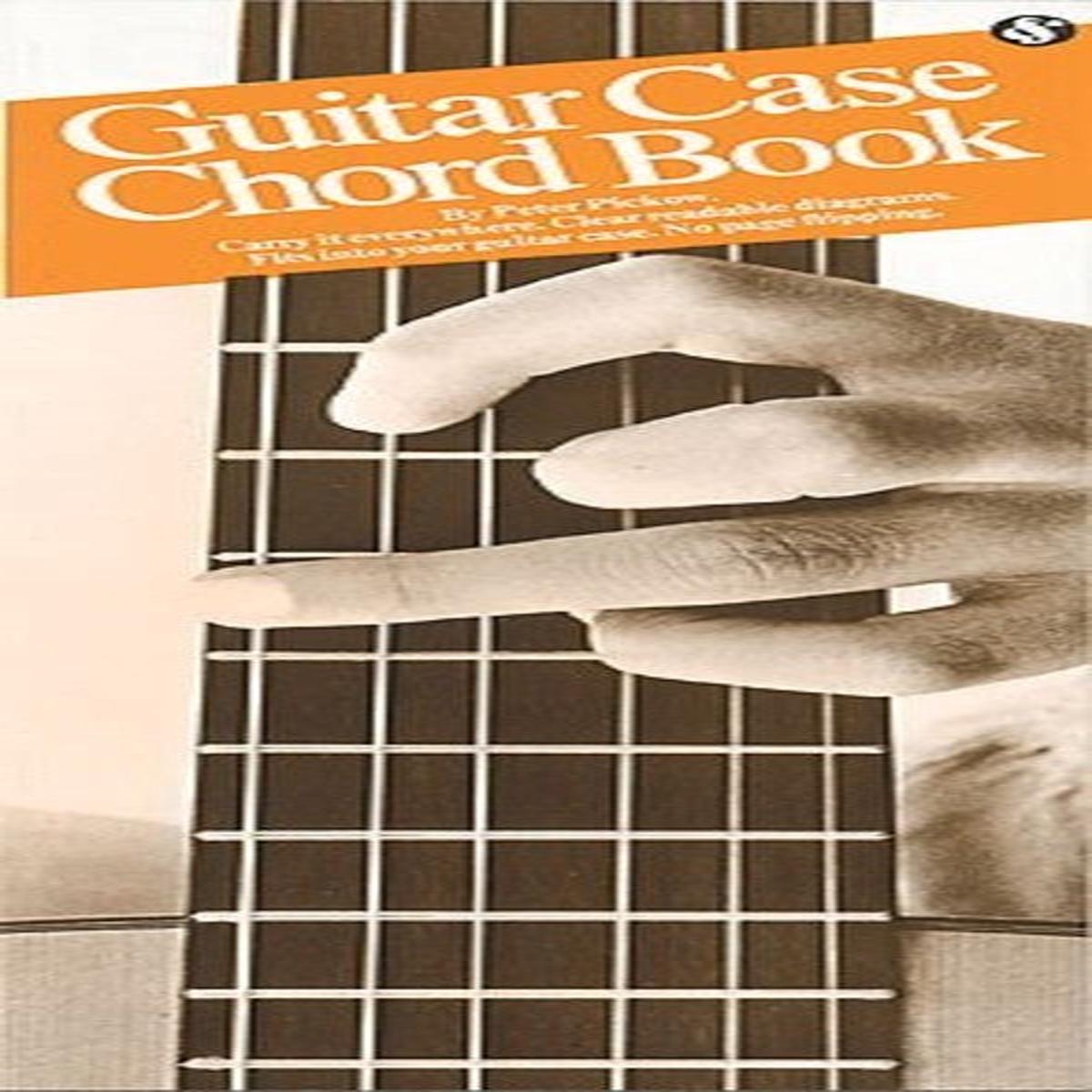 Guitar Case Chord Book - Black and White Edition